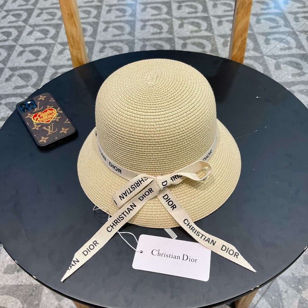 Christian Dior Caps